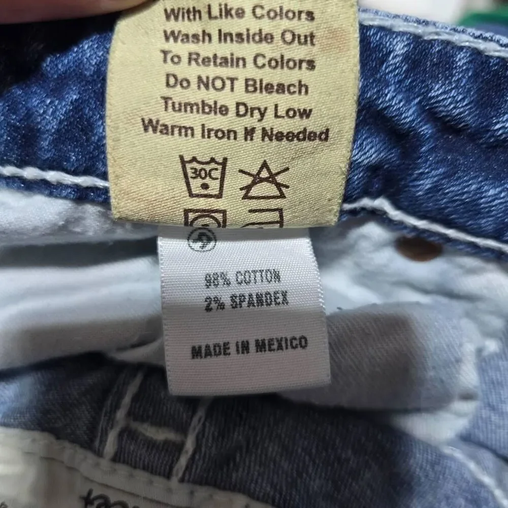 Big Star Sweet Low Rise Denim Jean Bermuda Shorts Jorts 27L Casual Summer Basic